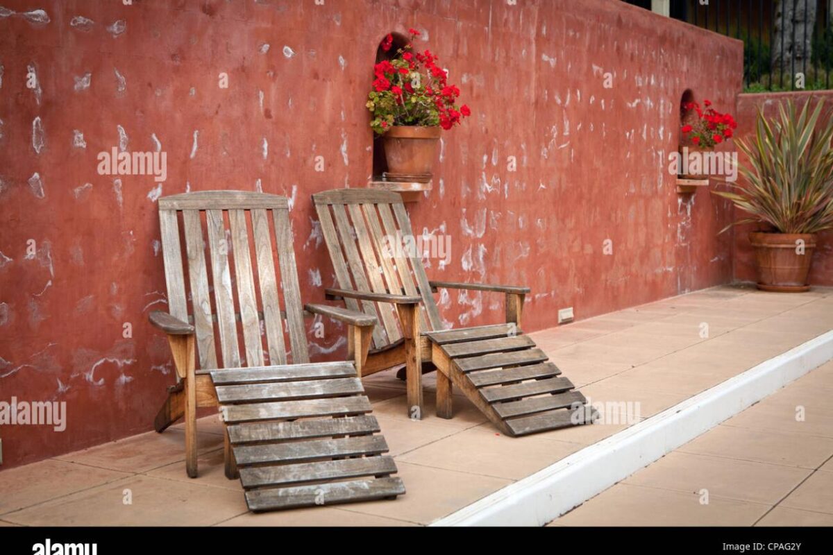 Outdoor Seating Mexican Enhances Dining Experiences