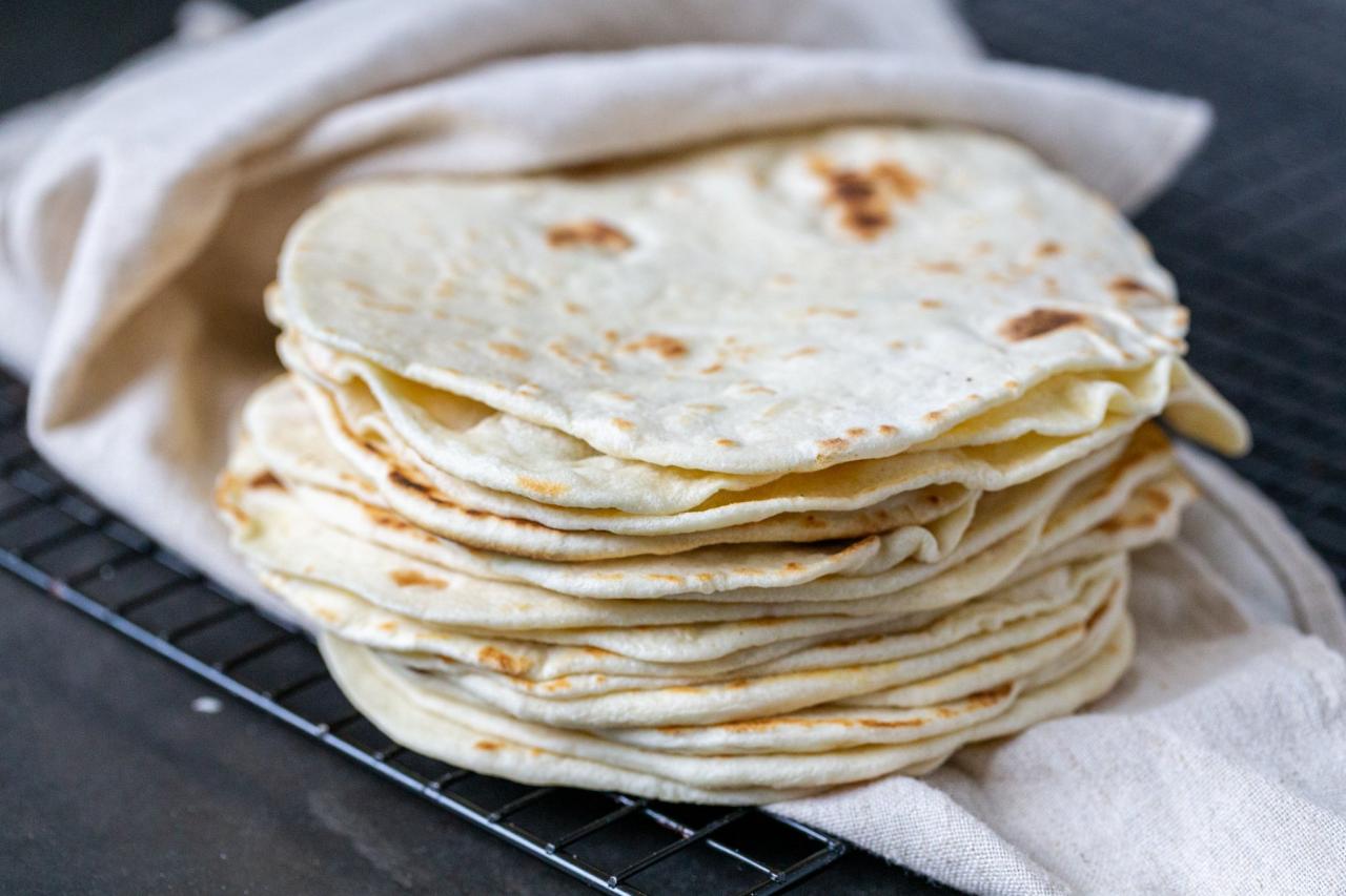 Easy Homemade Tortilla Recipe - Momsdish