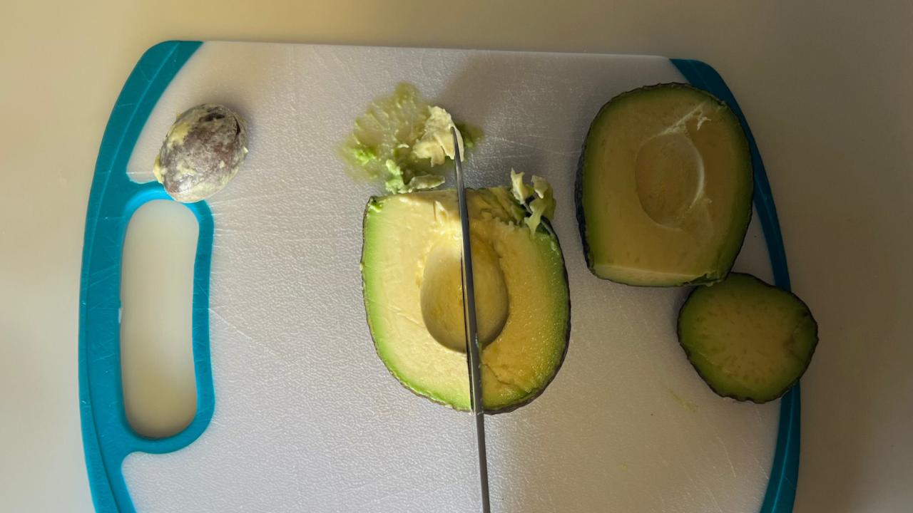 Vegan Avocado Toast - Food Sharing Vegan