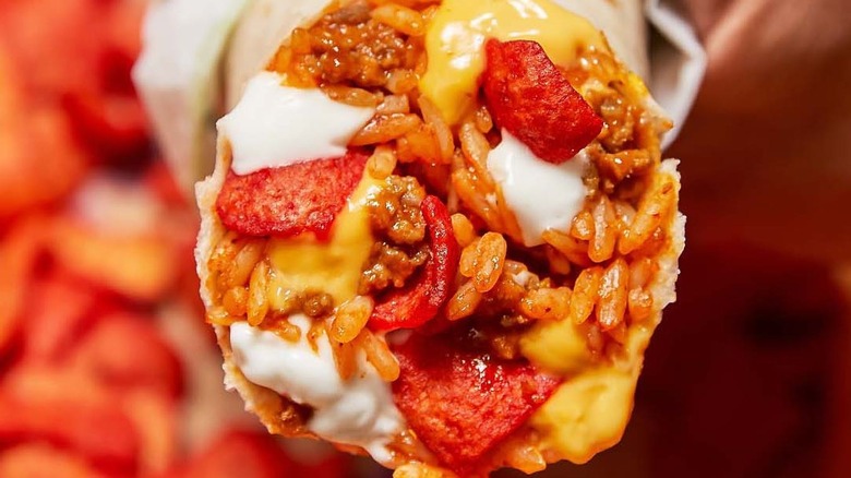 People Are Already Throwing Shade At Taco Bell's Latest Burrito People Are Already Throwing Shade At Taco Bell's Latest Burrito